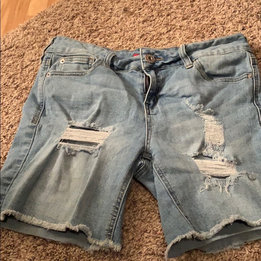 Guess shorts